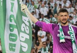Takımlarını 1. Lig'e çıkardılar, 2 Lig takımına imza attılar