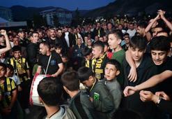 Zafer uzatmalarda geldi Bitlis Spor 3'üncü Lig'e yükseldi, taraftarlar sokağa döküldü