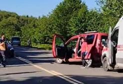 Ulubey'de kontrolden çıkan araç, park halindeki araca çarptı
