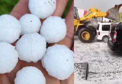 Fındık büyüklüğünde yağan dolu Akyaka ve Arpaçay'ı beyaza bürüdü