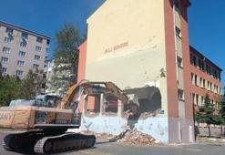 Diyarbakır’da yıkılan okulun akıbeti belli oldu: İşte arsanın yeni sahibi!