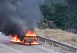 Seyir halindeki otomobil alev alev yandı, 13 yaşındaki Ömer'in duyarlılığı takdir topladı