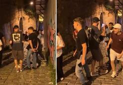 Galata'da 'fırça düşürme' numarası tutmadı! Rus turistler dolandırıcıyı fark etti