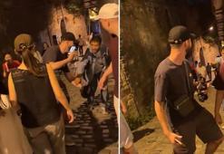 Galata'da 'fırça düşürme' numarası tutmadı! Rus turistler dolandırıcıyı fark etti
