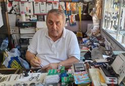 Devrek'te 52 yıllık saat tamircisi teknolojiye direniyor