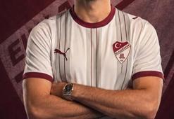 101 gol ile zirveye çıkan yıldız isim Elazığspor'a imza attı!