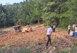 Devrilen traktörün altında kalan çiftçi hayatını kaybetti