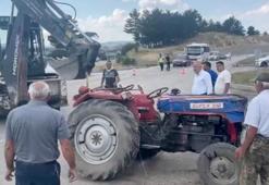 Tavşanlı'da otomobil ile traktör çarpıştı 3 kişi yaralandı