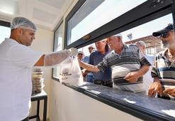 35 TL'ye 3 çeşit yemek! 59 noktada hizmet veriliyor