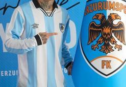 Erzurumspor FK'dan 2 transfer birden! Serkan Özbalta istedi, imzayı attılar