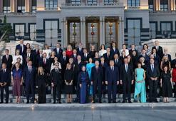 NATO Zirvesinde sofrada Türkiye vitrini: Akşam yemeği menüsüne yorum yağdı!