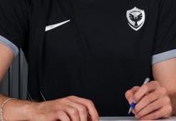 Amadou Cisse transferi yetmedi, milli yıldız Amedspor'a imza atmak için geldi