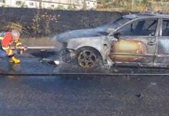 Bingöl’de seyir halindeki otomobil alev alev yandı