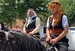 Diyarbakır'ın kavurucu sıcağında 46 yıldır bu işi yapıyor! Fiyatı sabit 75 lira