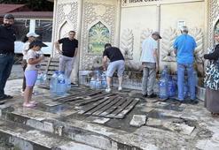 Türkiye'nin dört bir yanından geliyorlar! Bu sudan bidon bidon götürüyorlar, ünü il sınırlarını aştı