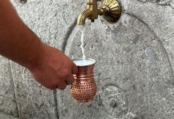 Düzce'de çeşmelerden ayran aktı 92 yıllık gelenek coşkuyla kutlandı