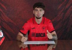 Çorum FK'dan sol bek transferi! 4+1 yıllık sözleşme imzaladı