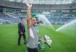 Arda Turan, Bursaspor'u öve öve bitiremedi: “Şampiyonlar Ligi’nde bile yok