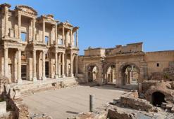 Efes’te sıra dışı mezar: 1200 yıl önce yan yana gömülen ikizlerin sırrı
