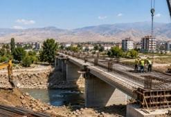 Malatya'da ulaşımı rahatlatacak yeni hamle: Yeşilyurt'a iki yeni köprü yapılacak