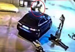 Mersin'de dehşet anları! Kaza yaptı otomobiliyle yaralıları ezerek kaçtı; o anlar kamerada