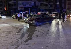 Alkollü sürücü dehşet saçtı: Kazayı görüp yardıma gelen genci darbetti