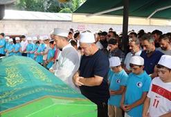 Serinlemek için göle giren 12 yaşındaki Ertuğrul can verdi!