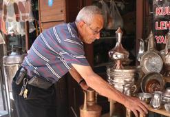 Bolu’da 58 yıllık zanaatkâr İsa usta zamana ve teknolojiye direniyor: 'Çin malları çıktı, çırak mutfaktan kaçtı'