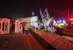 Damperi açık unutulan TIR, yön tabelasına çarparak yolu savaş alanına çevirdi