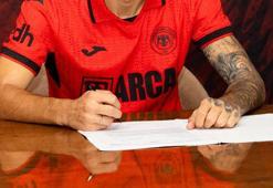 Çorum FK'dan transfer çılgınlığı! Galatasaray maçı öncesi milli golcü resmen imzayı attı