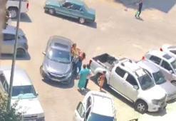 Kadın sürücülerin trafikteki kavgası cep telefonu kamerasına yansıdı