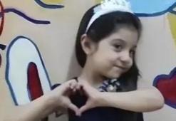 Yola çıkan 7 yaşındaki Azra otomobilin çarpması sonucu hayatını kaybetti
