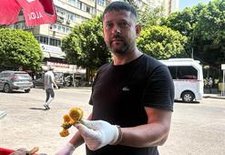 Adana sıcaktan yanarken imdada o koşuyor: Buz üstünde taneyle satılıyor, tanesi 10 TL'den kapış kapış gidiyor