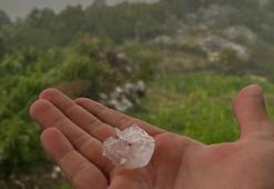 32 derece ağustos sıcağında sağanak, dolu ve fırtına