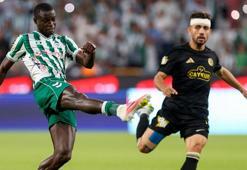 TÜMOSAN Konyaspor - Çaykur Rizespor maçında 3 puanı getiren gol 90+7'de penaltıdan geldi