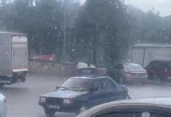 Eskişehir'de sağanak yağmur etkili oldu