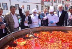Dünya rekoru Kelkit’te tek kazanda 6 bin 840 litre kuru fasulyeyle kırıldı