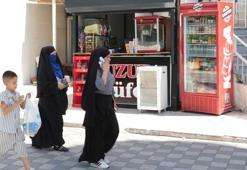 Türkiye'nin en sıcak ilçelerinden Cizre'de termometreler 55 dereceyi buldu! Fırın ustaları 80 derecede ekmek üretiyor