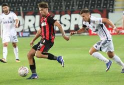 Çorum FK - Kasımpaşa maçında Paşa deplasmandan 3 puanla dönüyor