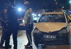 Otomobil ile motosikletin çarpıştığı kazada 2 kişi yaralandı