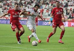 Antalyaspor - Pendikspor maçındaki gol düellosu nefesleri kesti