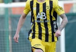 Adana 01 FK’da transfer bombası! Golcü yıldızla anlaşma sağlandı