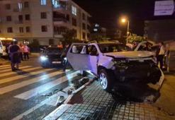 Görevden dönen Koruma polisleri kaza yaptı: 2 polis yaralandı