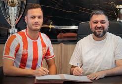 Adana 01 FK'dan transfer çılgınlığı! Eskişehirspor'un yıldızı imzayı attı