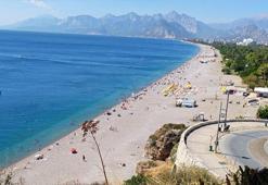 Antalya Körfezi'ndeki görüntüler şoke etmişti, müjdeli haber uzman isimden geldi: 2-3 gün etkili olacak