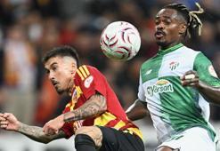 Kayserispor - Bursaspor maçında 3 puan 2 golle geldi!