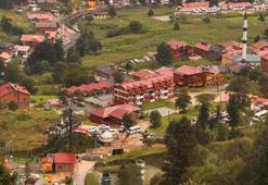 Uzungöl'de turistler mahsur kaldı: Dünyaca ünlü turizm merkezinde ikinci taşkın!