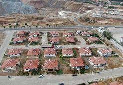 TOKİ hazırladı, üretimi kendileri yapıyor: Gaziantep'te ev önünde yetiştiriyorlar