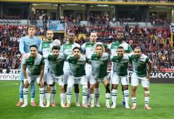 Bursaspor - İstanbulspor canlı yayın nereden izlenir? Bursaspor - İstanbulspor maçı hangi kanalda? Bursaspor - İstanbulspor maçı şifreli mi? Bursaspor - İstanbulspor sonucu kaç kaç?