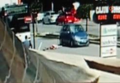 Yolun karşısına geçerken otomobilin çarptığı yaya hayatını kaybetti
